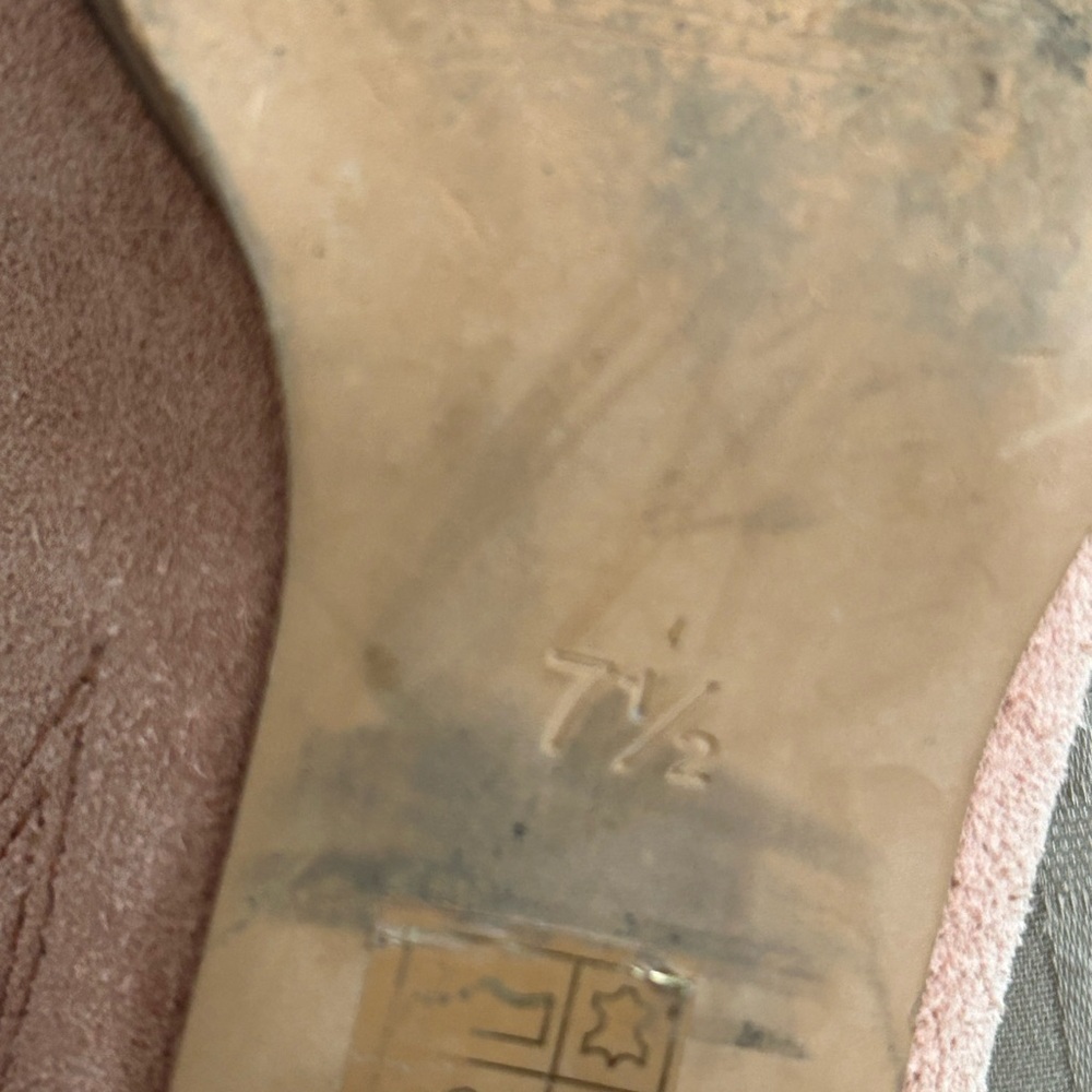 Madewell The Harper Mules in Suede - Picture 10 of 14